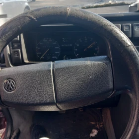 VW Golf - 900 € / 1760.25 лв. - 30589805 9