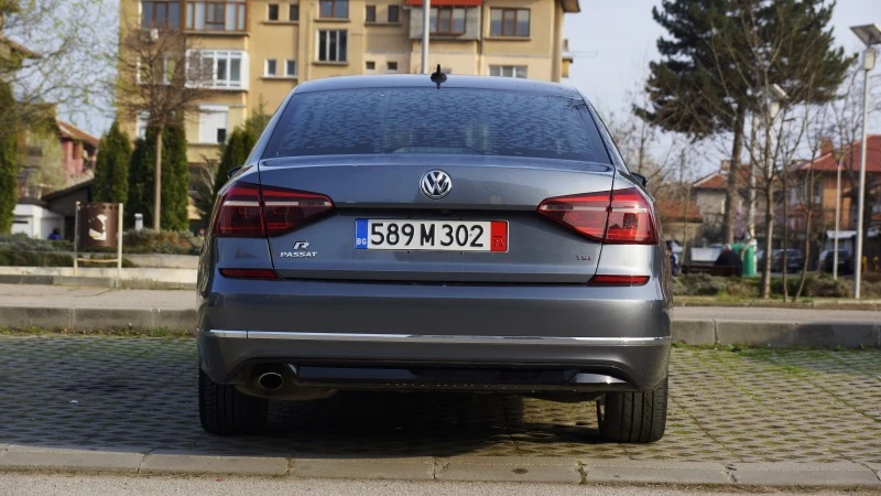 VW Passat R Line ПРОМОЦИЯ, снимка 6 - Автомобили и джипове - 47164967