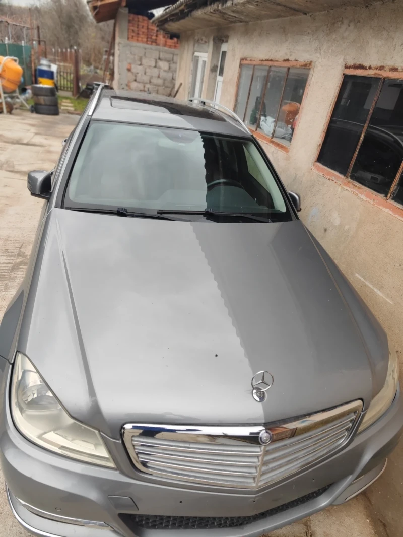 Mercedes-Benz C 220, снимка 10 - Автомобили и джипове - 48069329