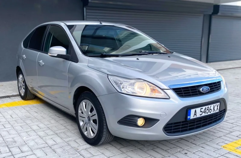 Ford Focus 1.6i, снимка 1 - Автомобили и джипове - 48079433