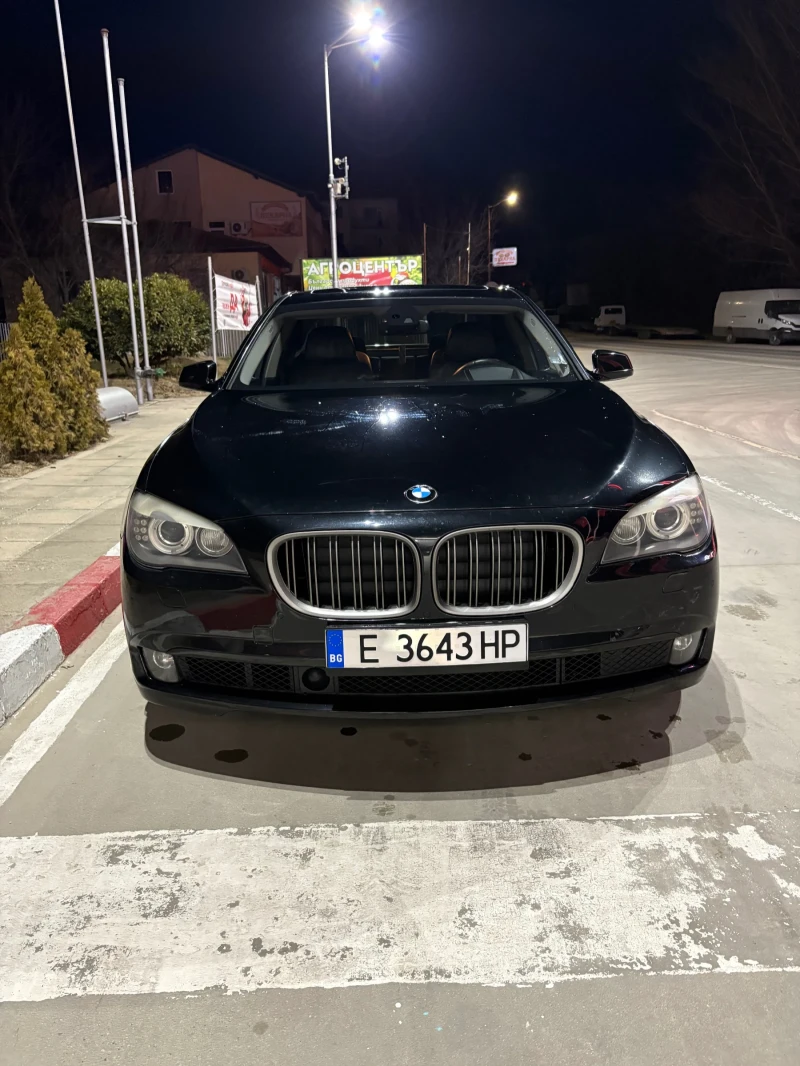 BMW 740, снимка 1 - Автомобили и джипове - 49029026