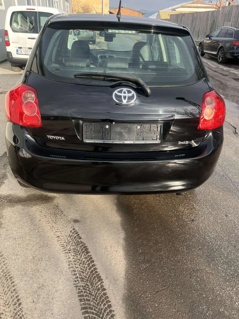 Toyota Auris Нави, Кожа, Ксенон, снимка 4 - Автомобили и джипове - 49188523