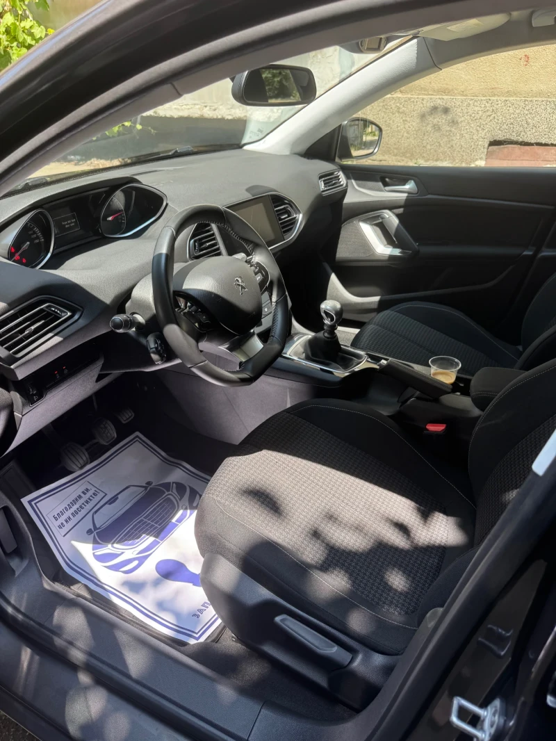 Peugeot 308 1.5 HDI 80000км, снимка 6 - Автомобили и джипове - 50928290