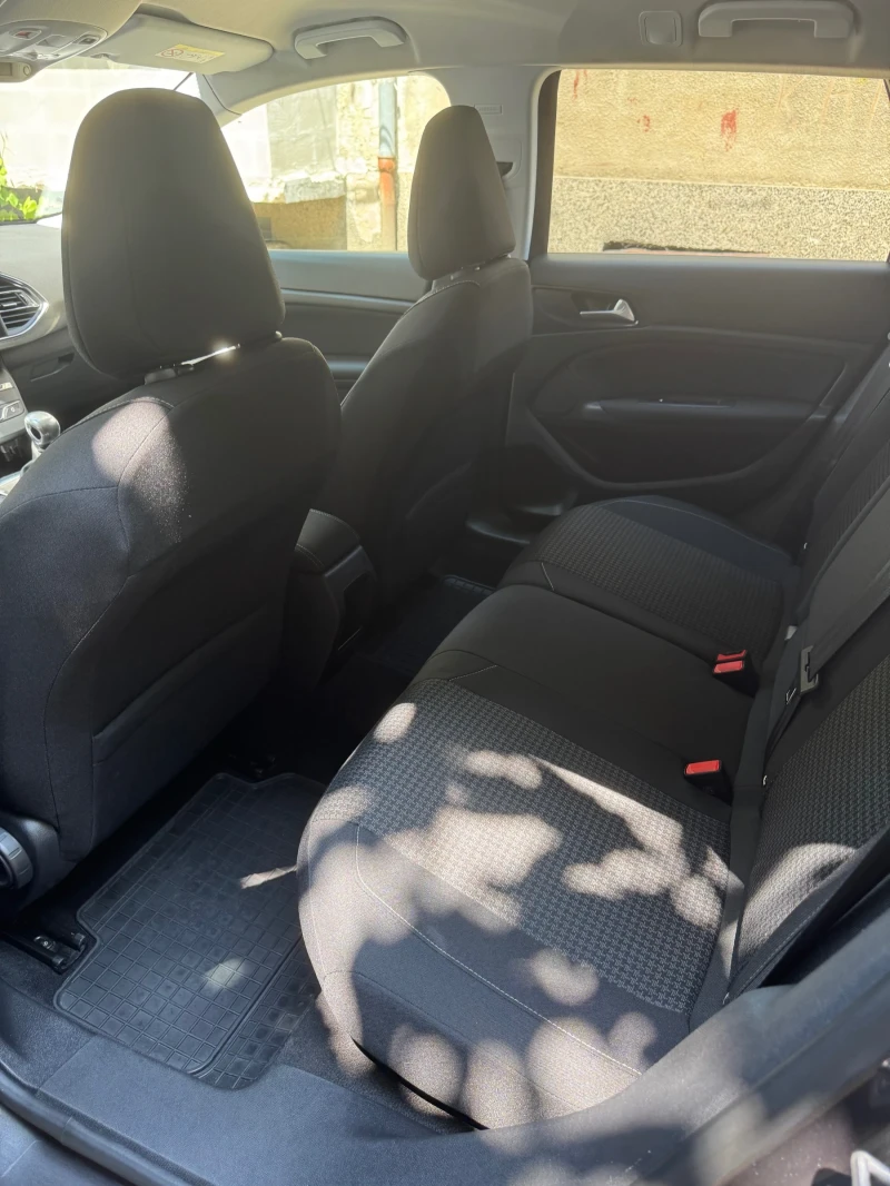 Peugeot 308 1.5 HDI 80000км, снимка 8 - Автомобили и джипове - 50928290