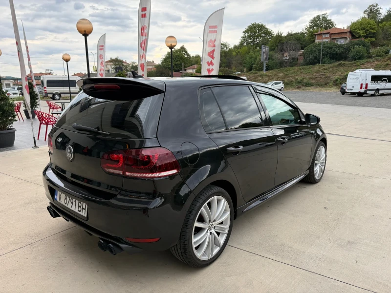 VW Golf R-Line/Автоматик/Кожа/Подгрев/F1/Шибедах/Темпомат, снимка 6 - Автомобили и джипове - 51843233