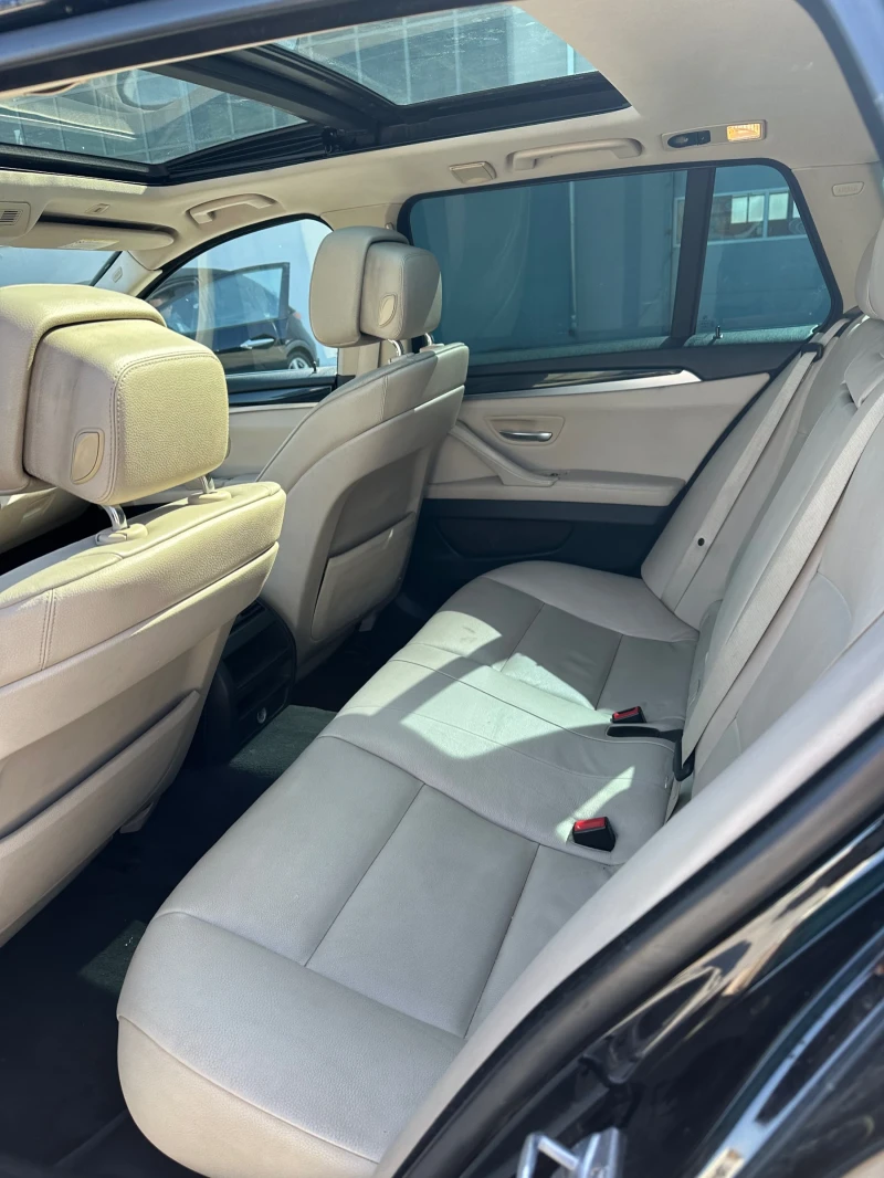 BMW 525 Car play, x-drive, снимка 7 - Автомобили и джипове - 52805504