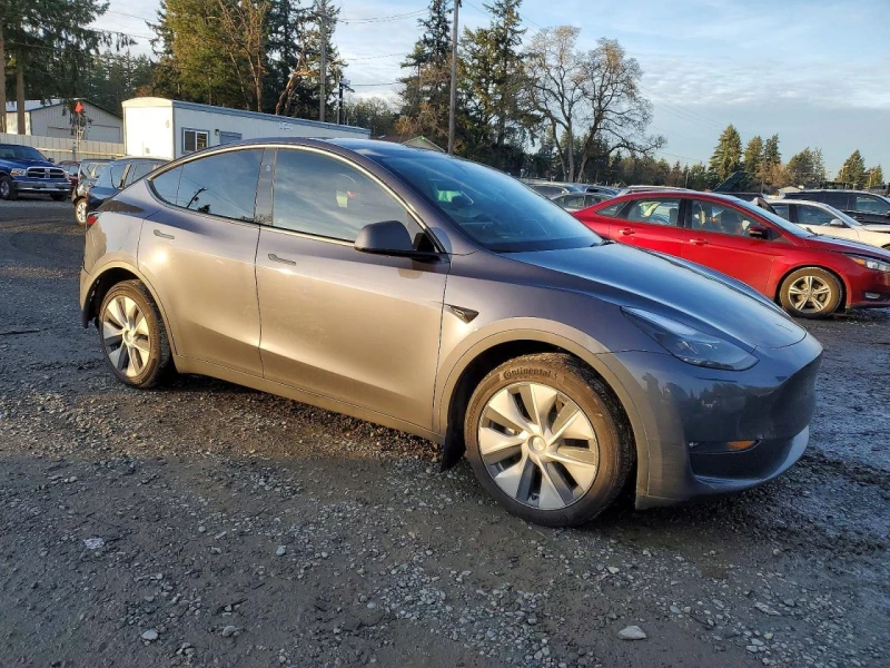 Tesla Model Y LONG RANGE* AWD* ПАНОРАМА* КОЖА* ПОДГРЕВИ* , снимка 4 - Автомобили и джипове - 53564603