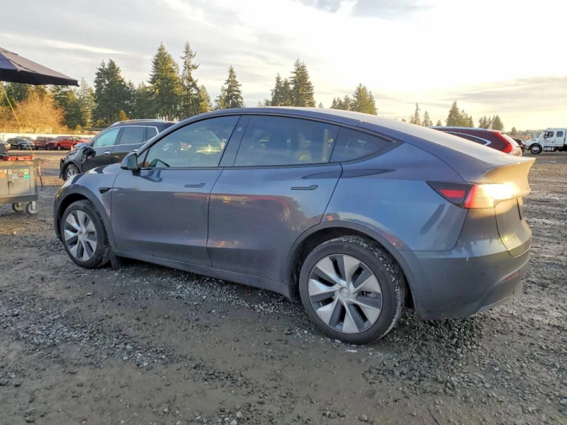 Tesla Model Y LONG RANGE* AWD* ПАНОРАМА* КОЖА* ПОДГРЕВИ* , снимка 2 - Автомобили и джипове - 53564603