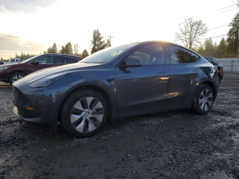 Tesla Model Y LONG RANGE* AWD* ПАНОРАМА* КОЖА* ПОДГРЕВИ* 