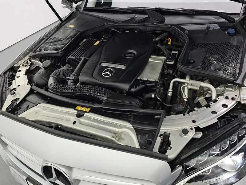 Mercedes-Benz C 200 Avantgarde - изображение 6