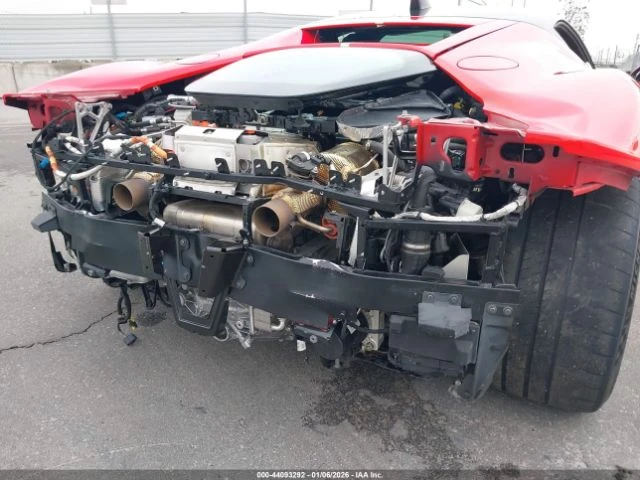 Ferrari SF 90 STRADALE, снимка 16 - Автомобили и джипове - 53737772