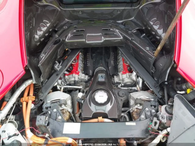 Ferrari SF 90 STRADALE, снимка 12 - Автомобили и джипове - 53737772