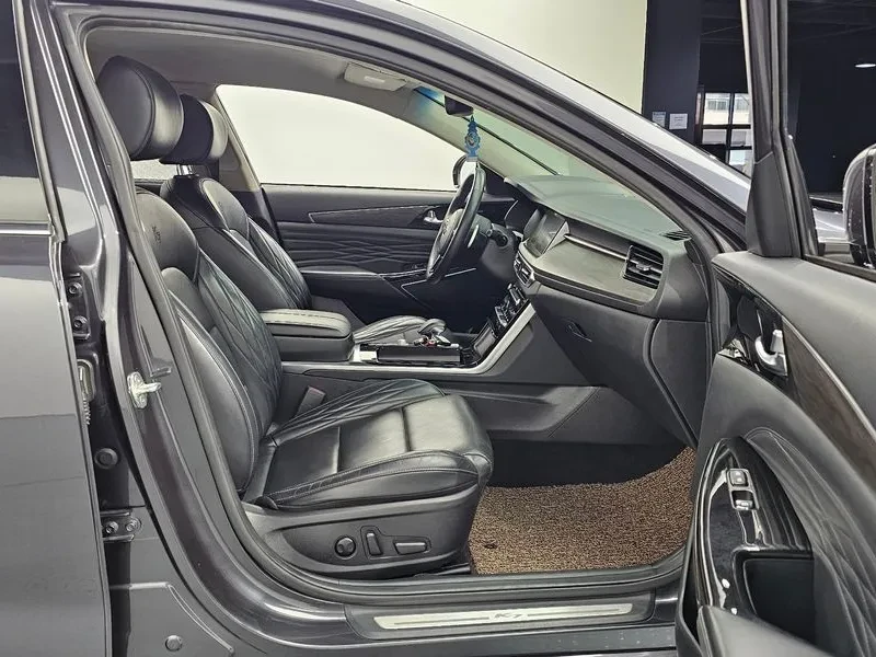 Kia K7 Premier 2.5 Gdi X Edition, снимка 10 - Автомобили и джипове - 56128128