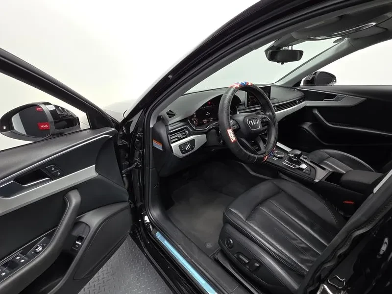 Audi A4 2.0 TFSI Premium - САМО 30% АВАНС, снимка 10 - Автомобили и джипове - 56253850