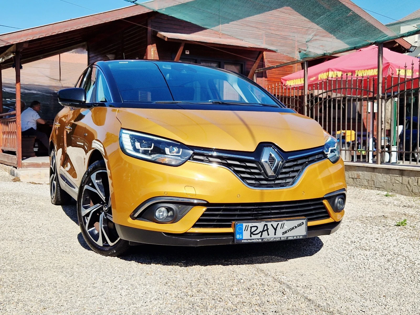 Renault Scenic 1.5DCI/BOSE/LINE-ASSIST/РЕАЛНИ КИЛОМЕТРИ/, снимка 1