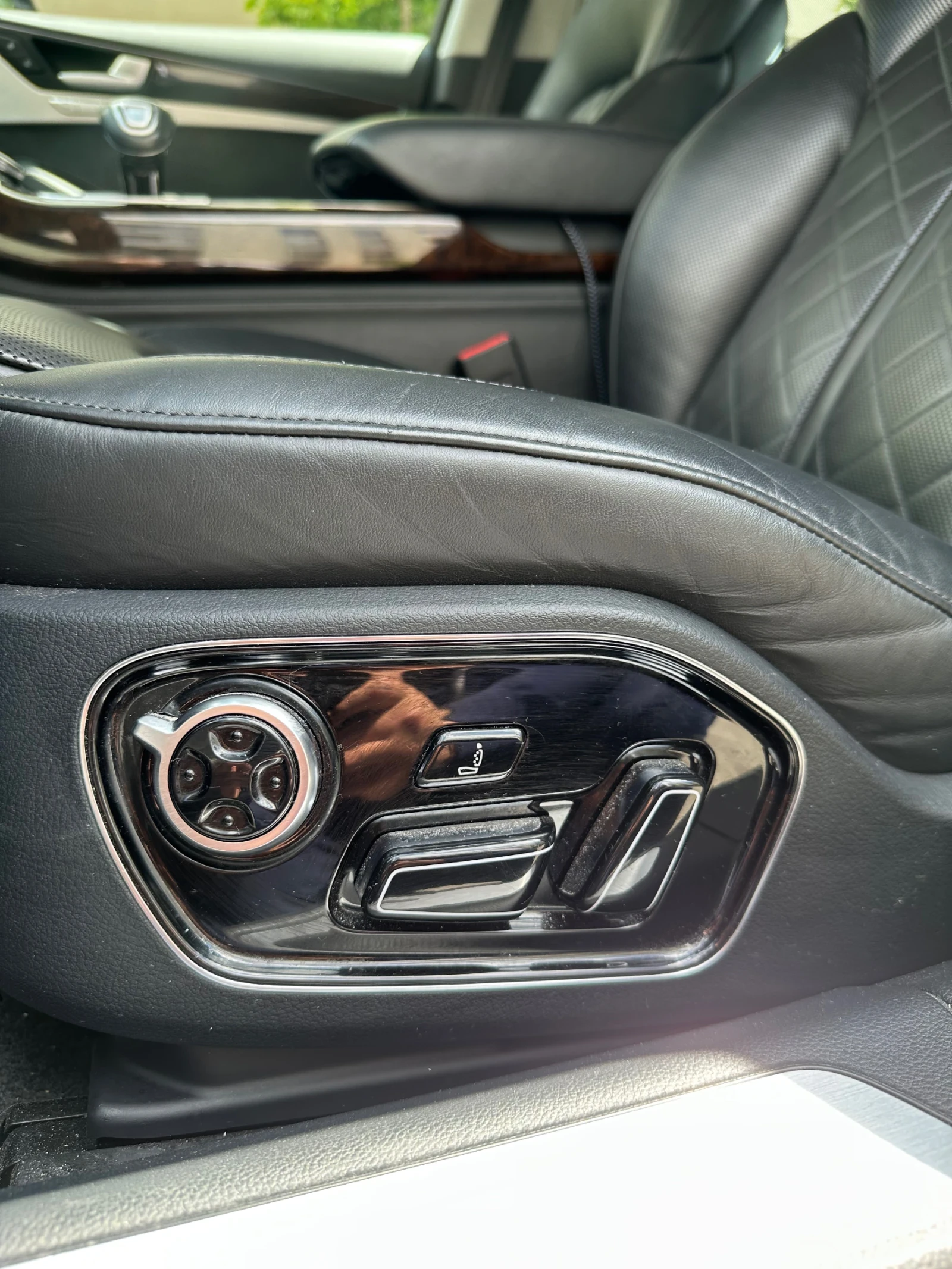 Audi A8 4.0 - изображение 9