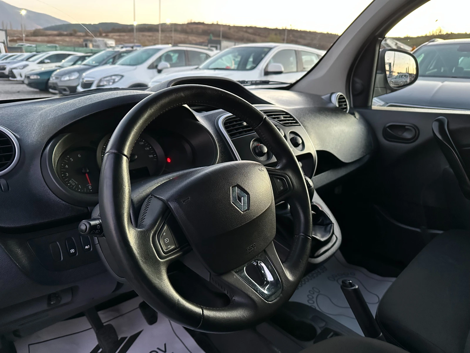 Renault Kangoo 1.5dCi E6B 3m | Mobile.bg — изображение 11