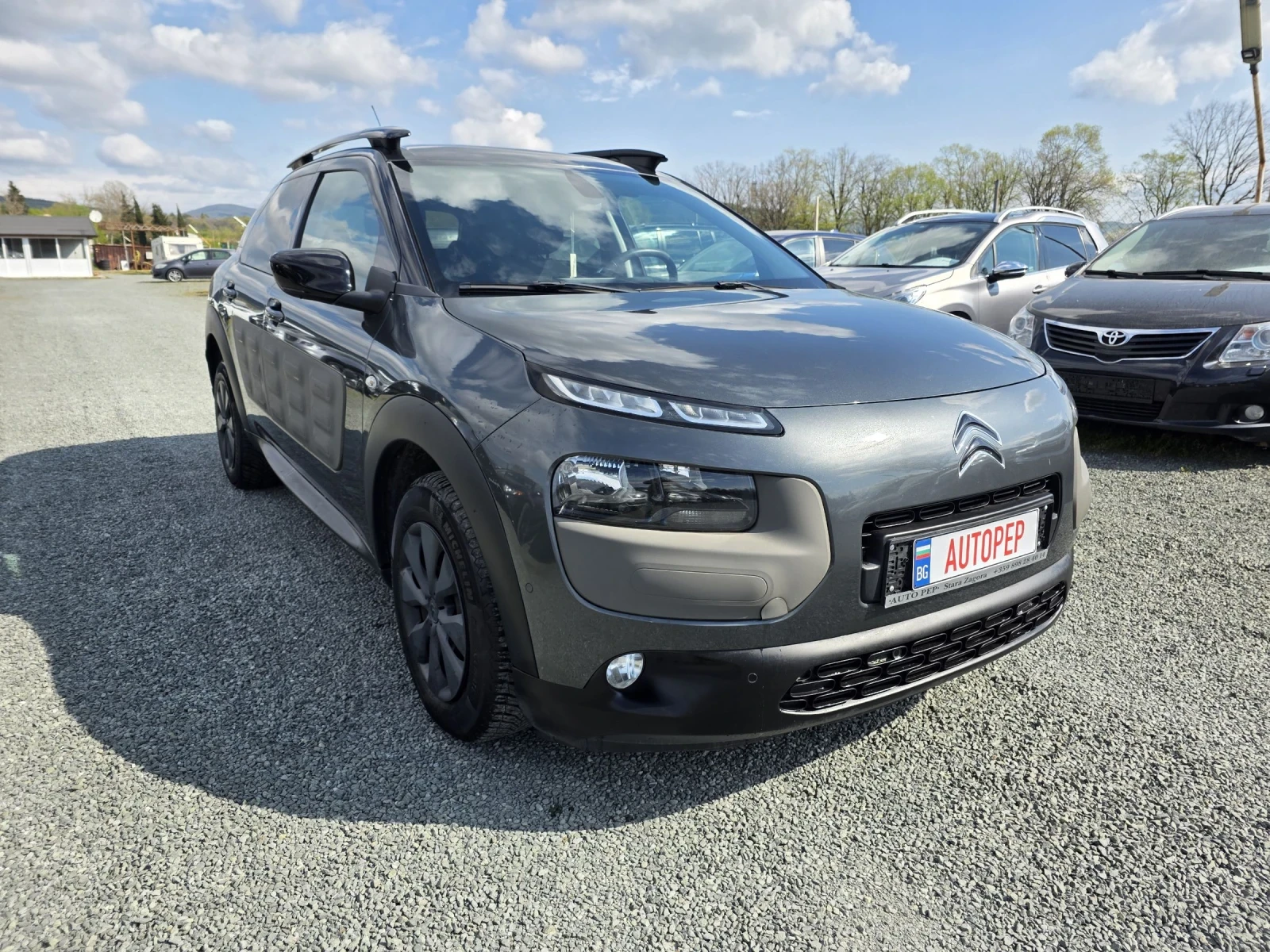 Citroen C4 Cactus 1.6HDI, снимка 3 - Автомобили и джипове - 53801535