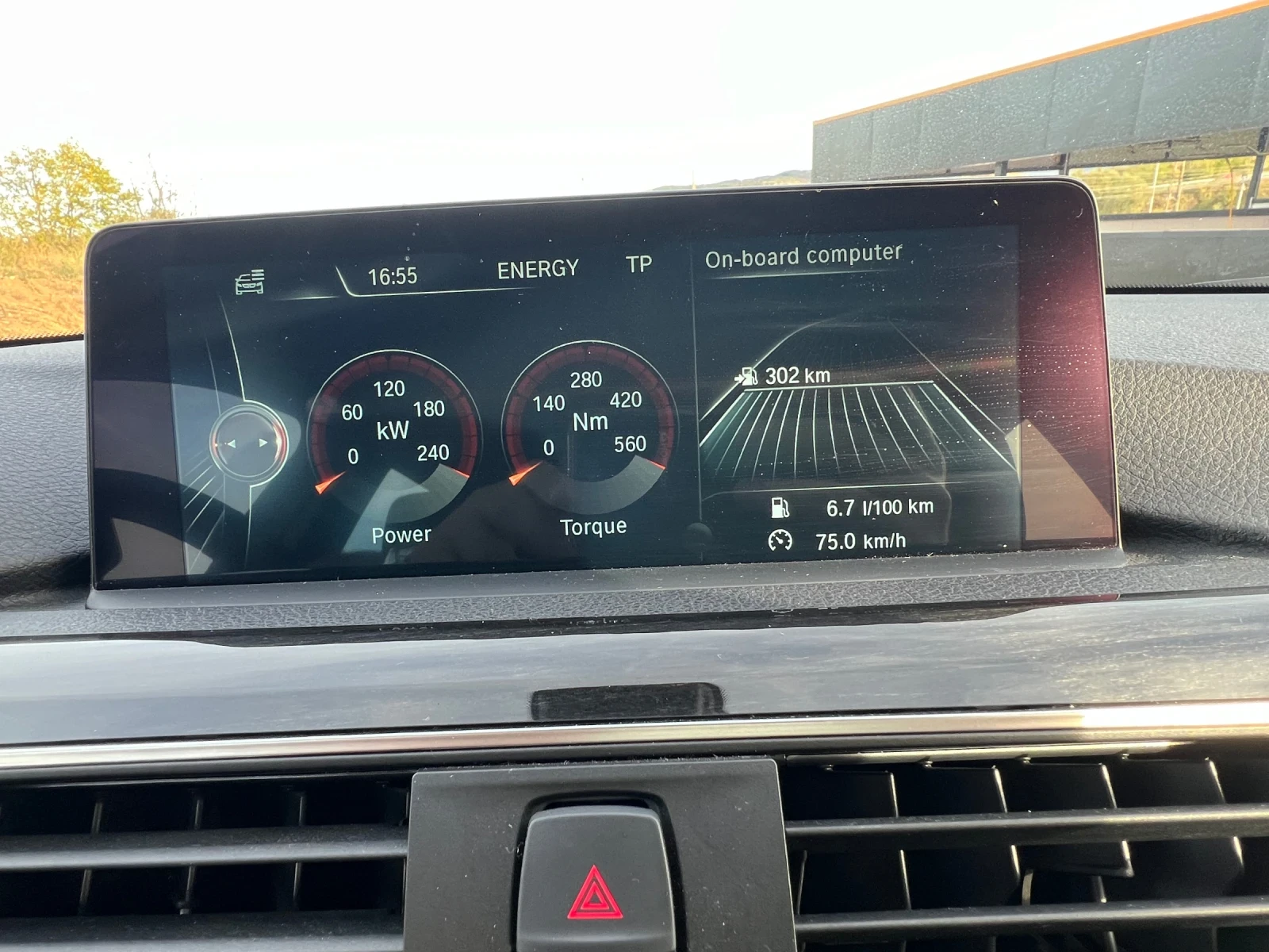 BMW 330 LCI 2016 . / X Drive / Head Up /  | Mobile.bg   11