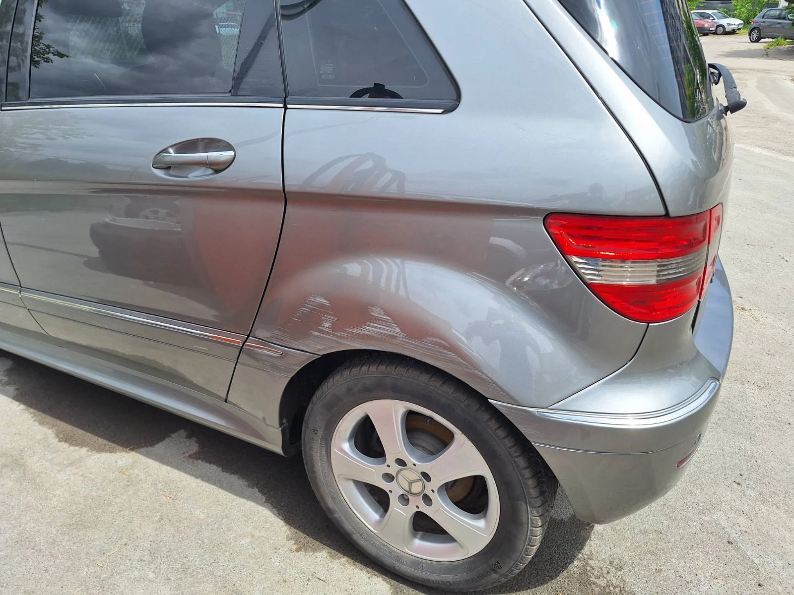 Mercedes-Benz B 200  - изображение 5