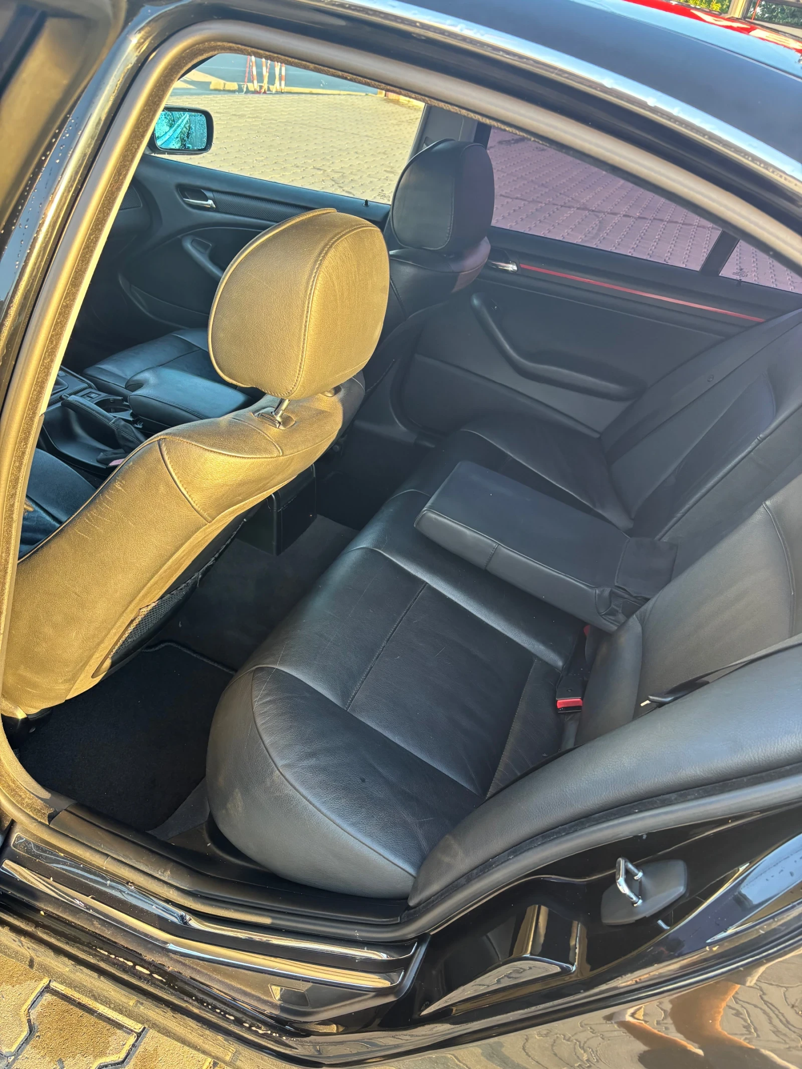 BMW 330 D на задно - изображение 7