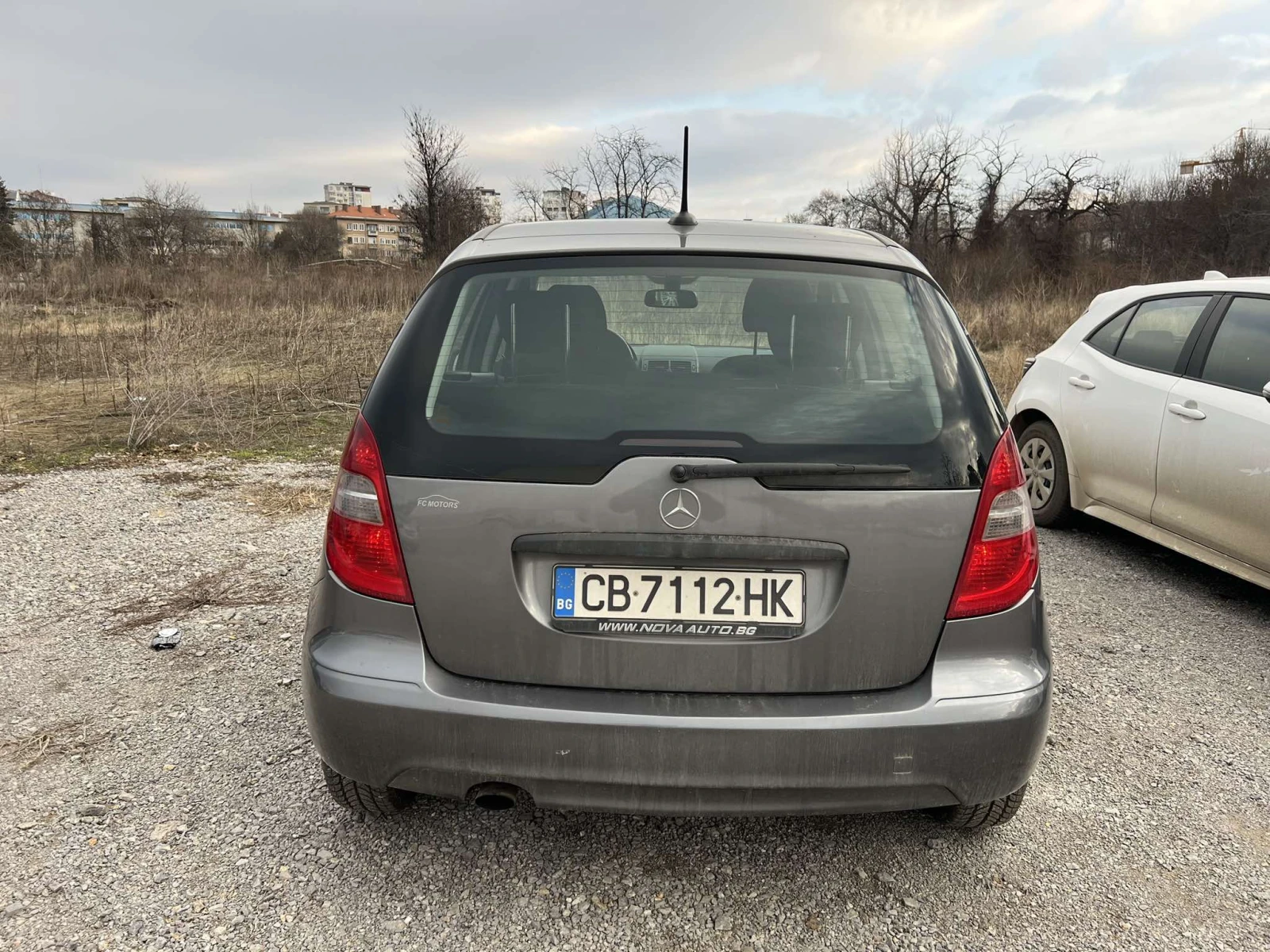 Mercedes-Benz A 180  - изображение 8
