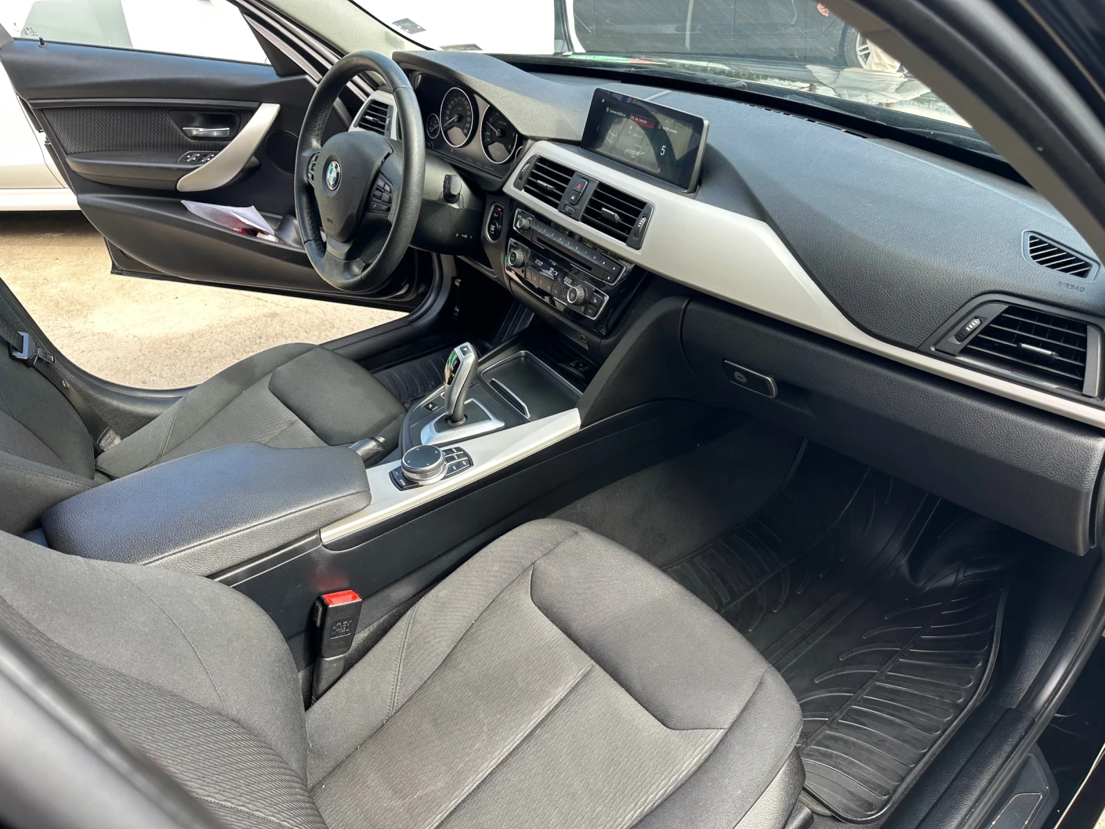 BMW 318      | Mobile.bg   12