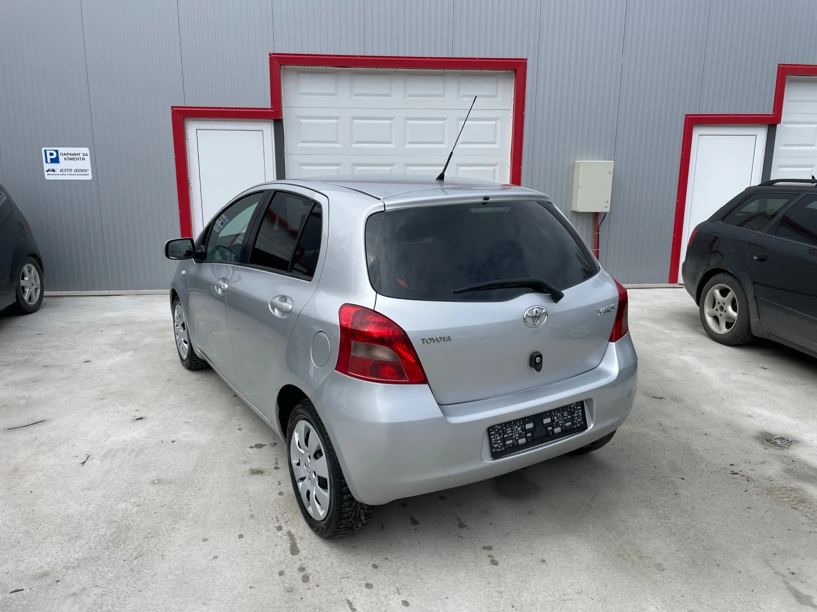 Toyota Yaris 1.3 VVT-i | Mobile.bg — изображение 7