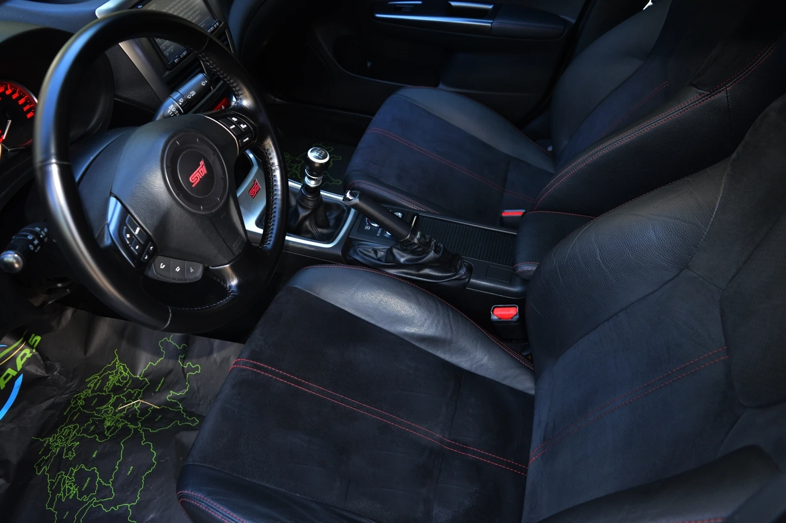 Subaru WRX 2.5 WRX STI ШВЕЙЦАРИЯ - изображение 8