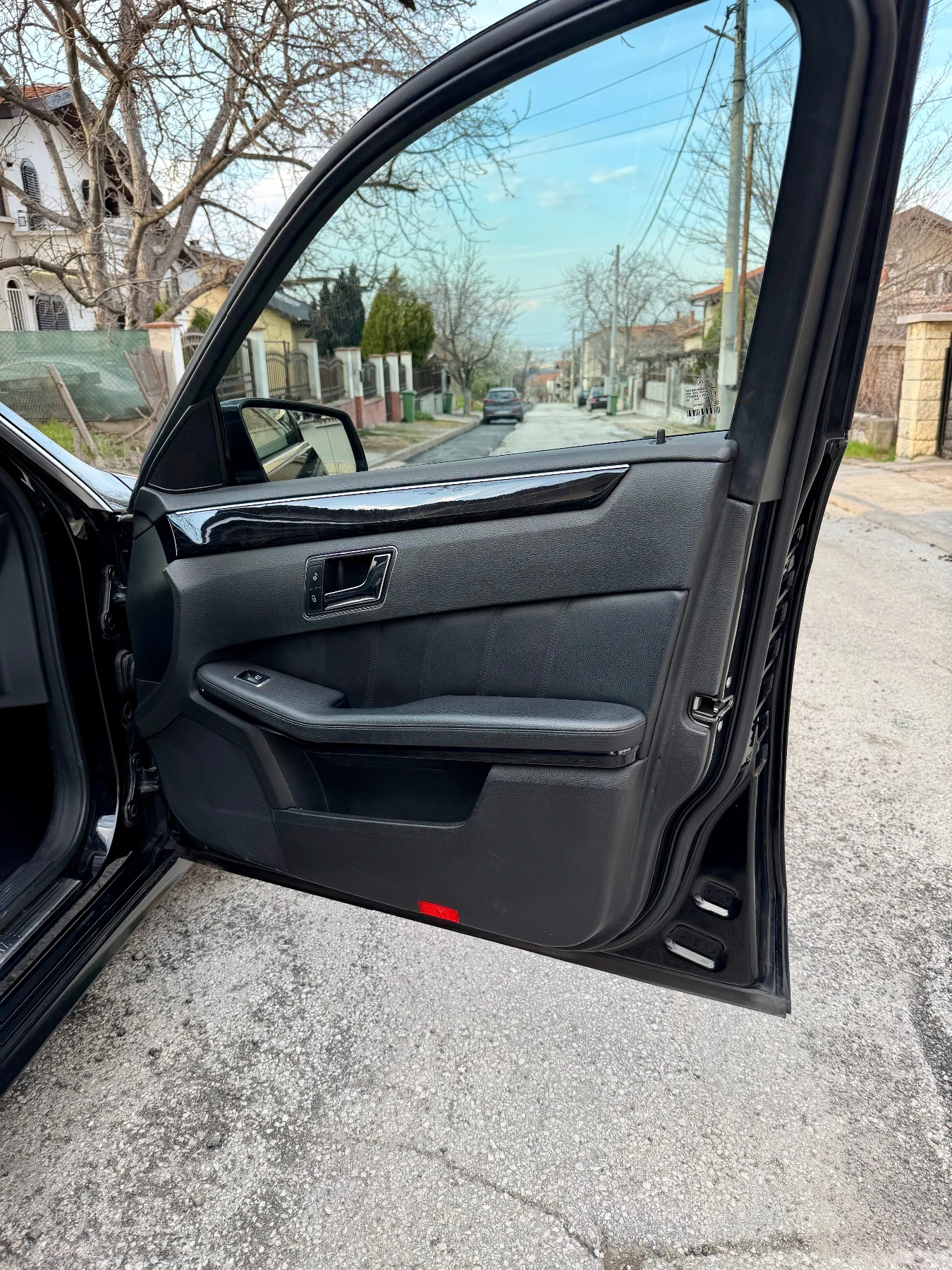 Mercedes-Benz E 350, снимка 10 - Автомобили и джипове - 53988343