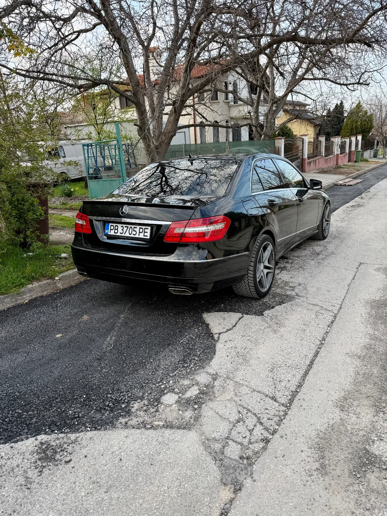 Mercedes-Benz E 350, снимка 5 - Автомобили и джипове - 53988343