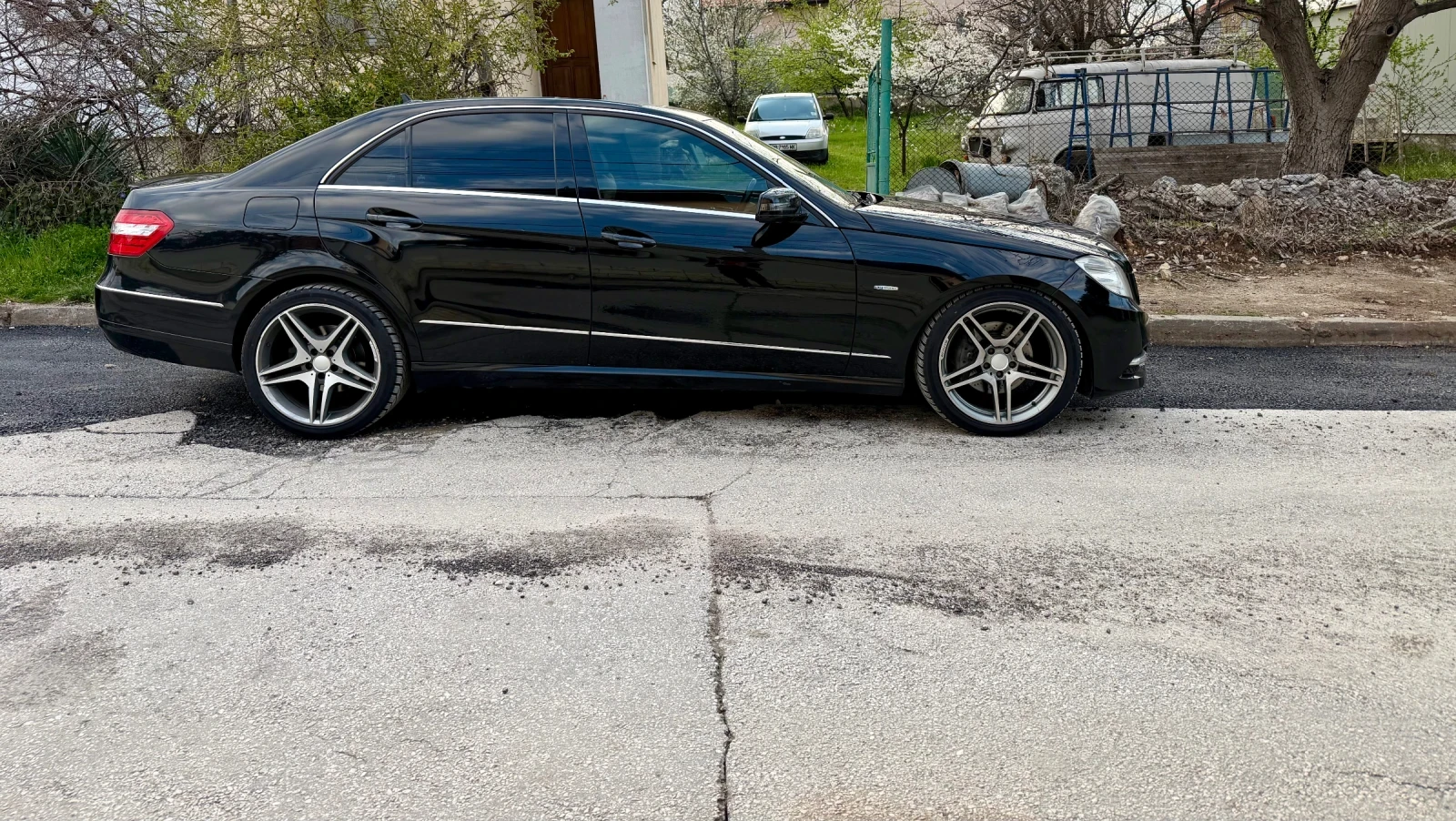 Mercedes-Benz E 350, снимка 6 - Автомобили и джипове - 53988343