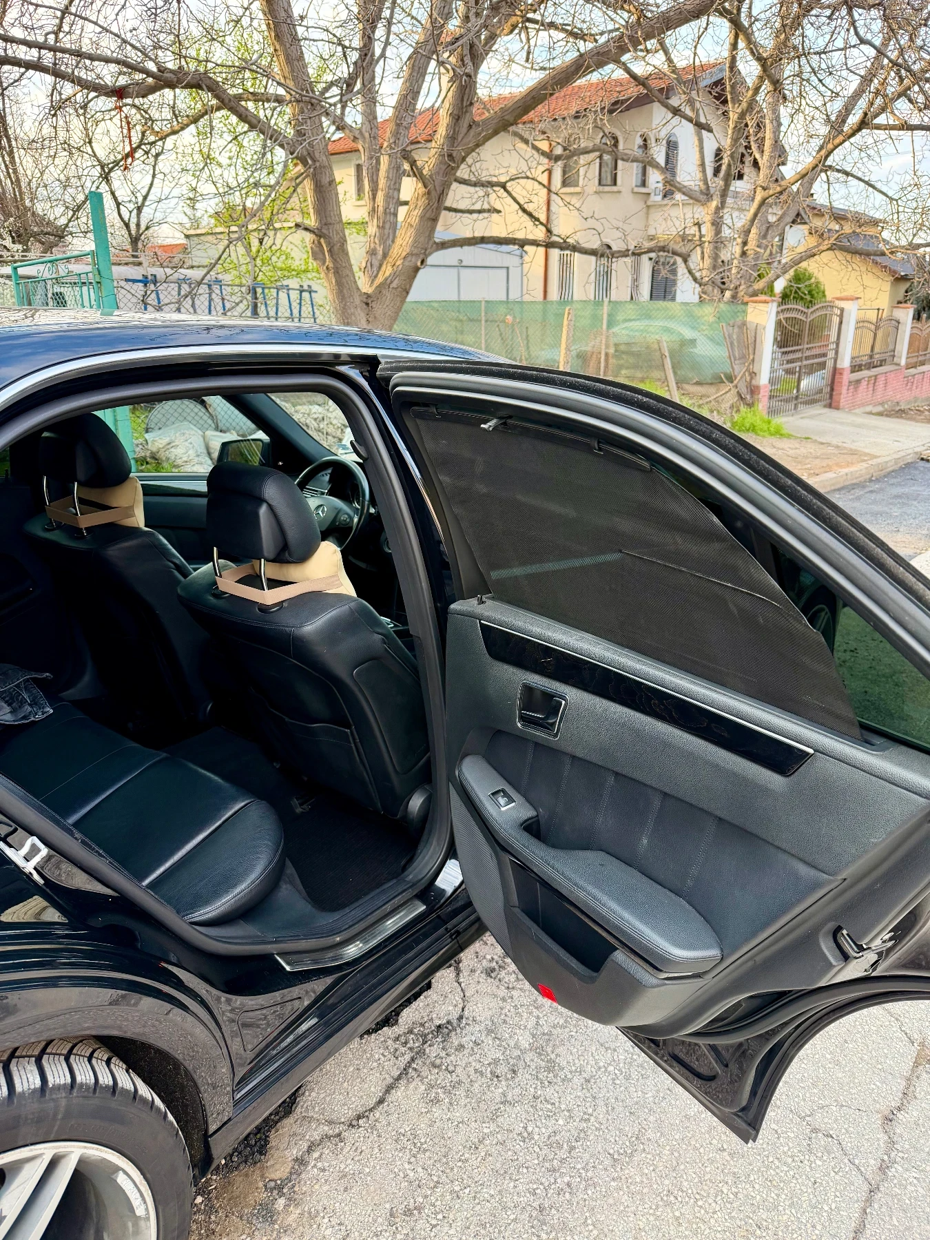 Mercedes-Benz E 350, снимка 11 - Автомобили и джипове - 53988343