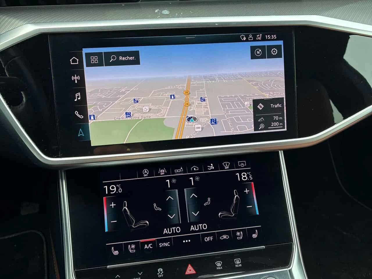 Audi A7 Technik/ОБДУХВАНЕ/ДИСТРОНИК/ПАНОРАМА/360/+ ГУМИ, снимка 11 - Автомобили и джипове - 54183122