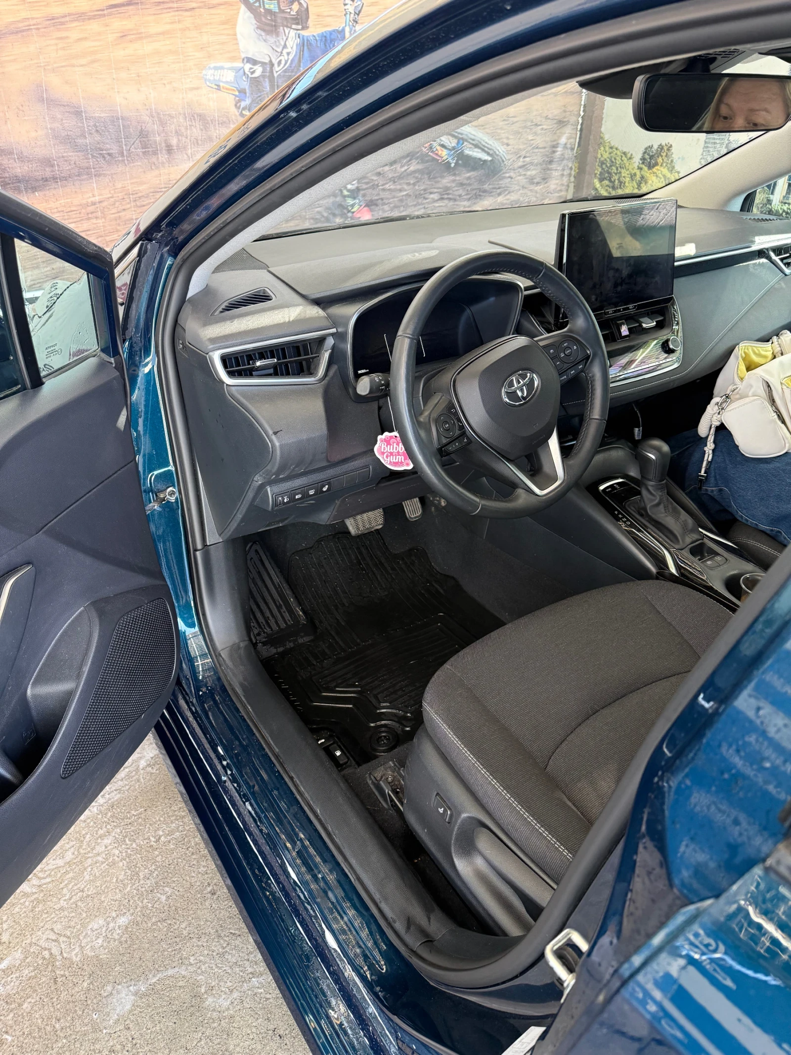 Toyota Corolla, снимка 8 - Автомобили и джипове - 54316372