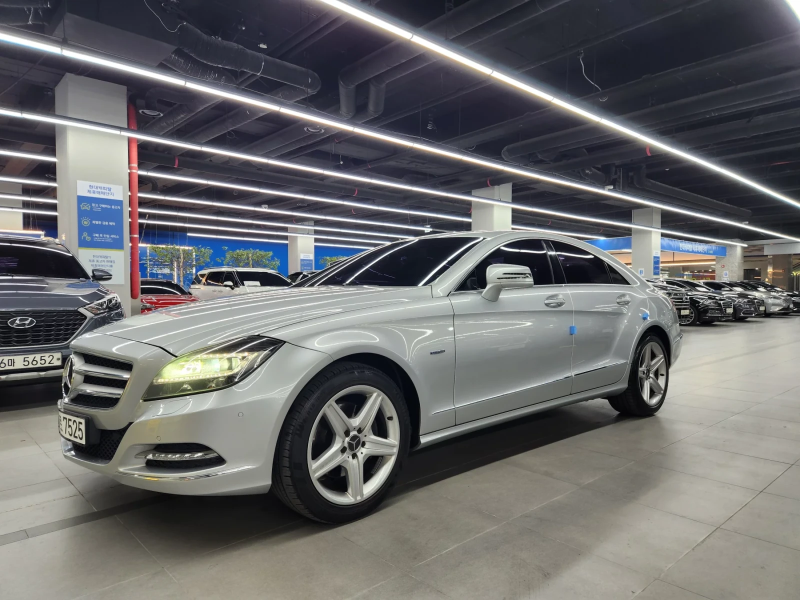 Mercedes-Benz CLS 350 * ��������� * ������ * AMBIENT | Mobile.bg � ����������� 1