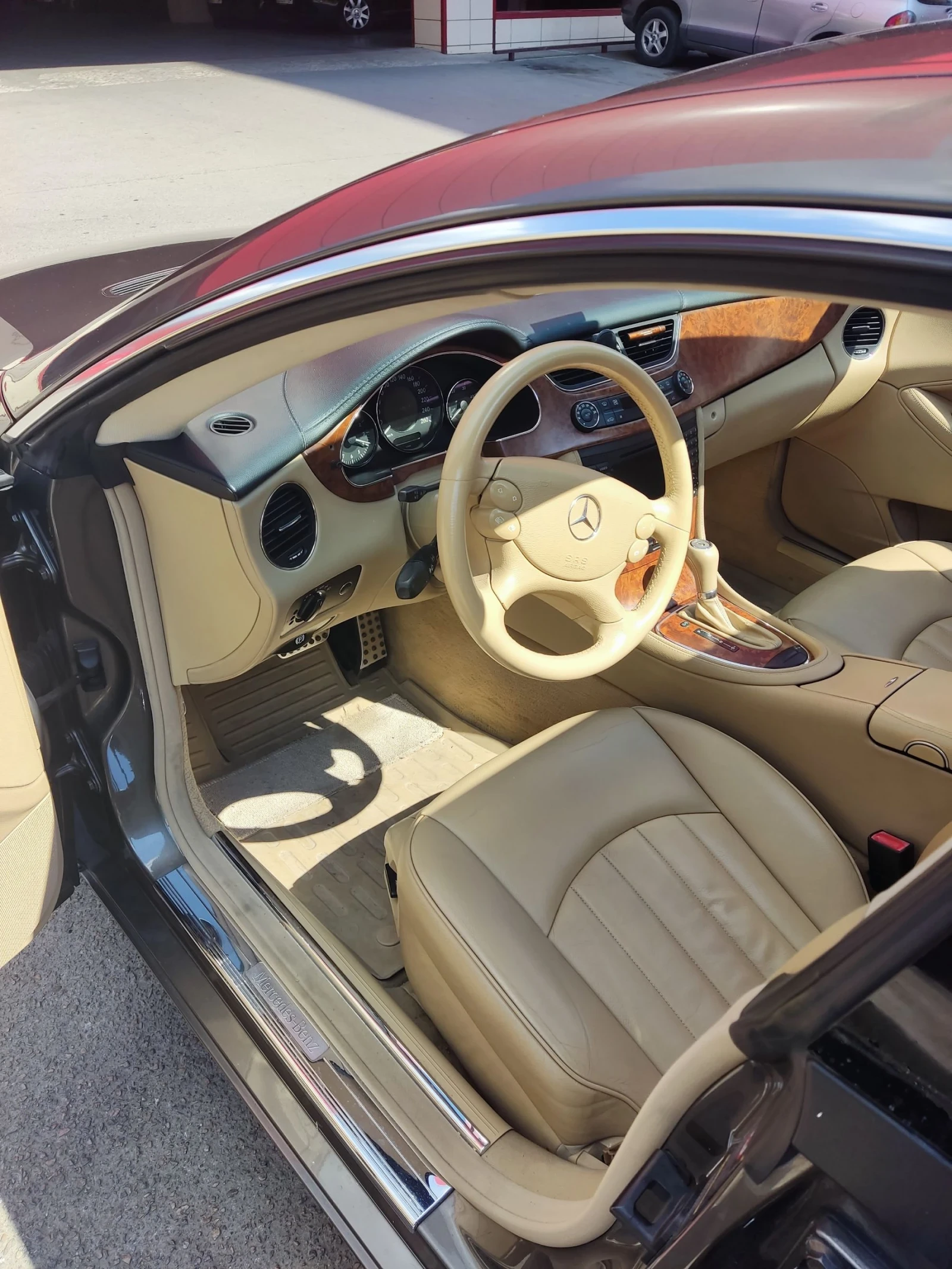 Mercedes-Benz CLS 320, снимка 2 - Автомобили и джипове - 54509373