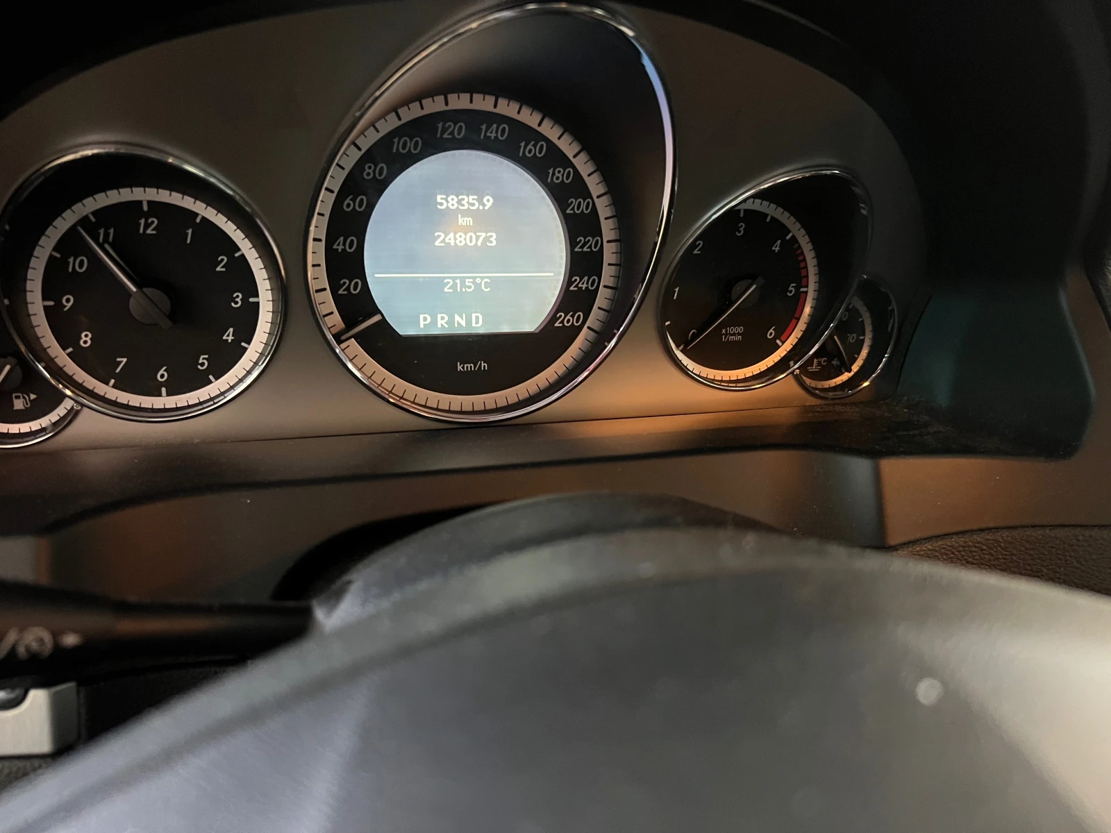 Mercedes-Benz E 350 Германия перфект, снимка 10 - Автомобили и джипове - 54572454