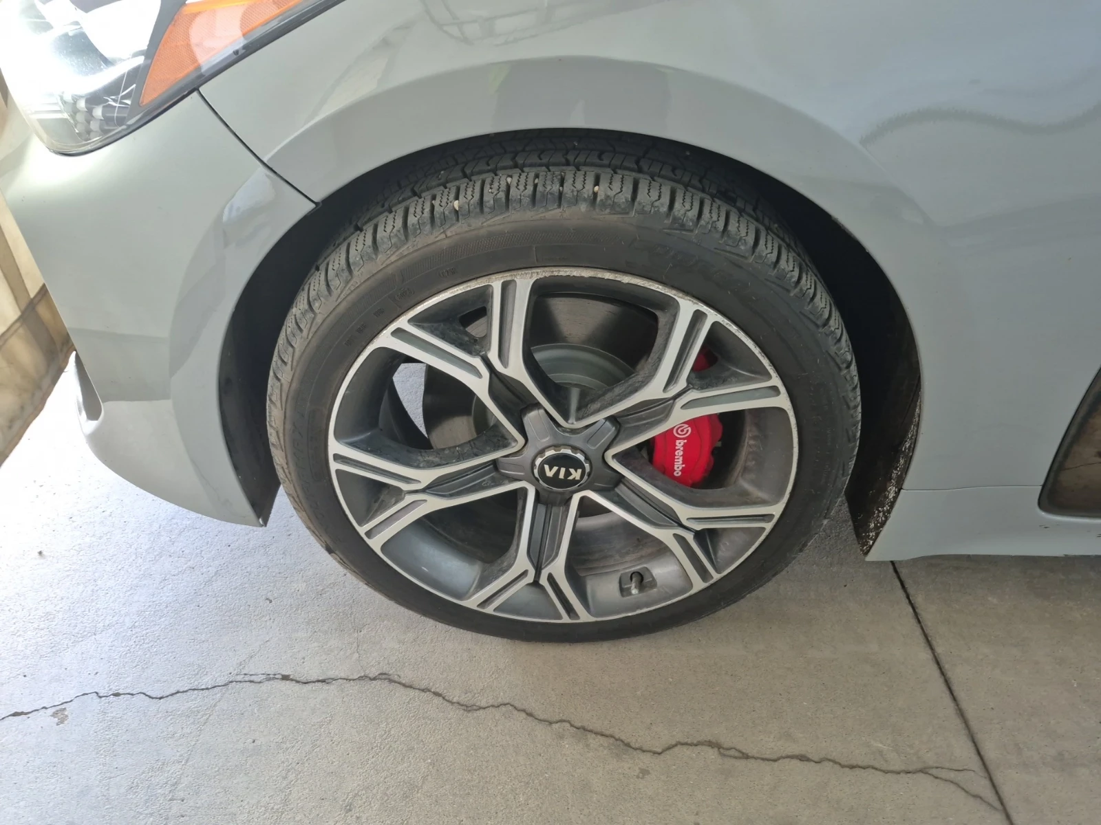 Kia Stinger, снимка 6 - Автомобили и джипове - 54576839