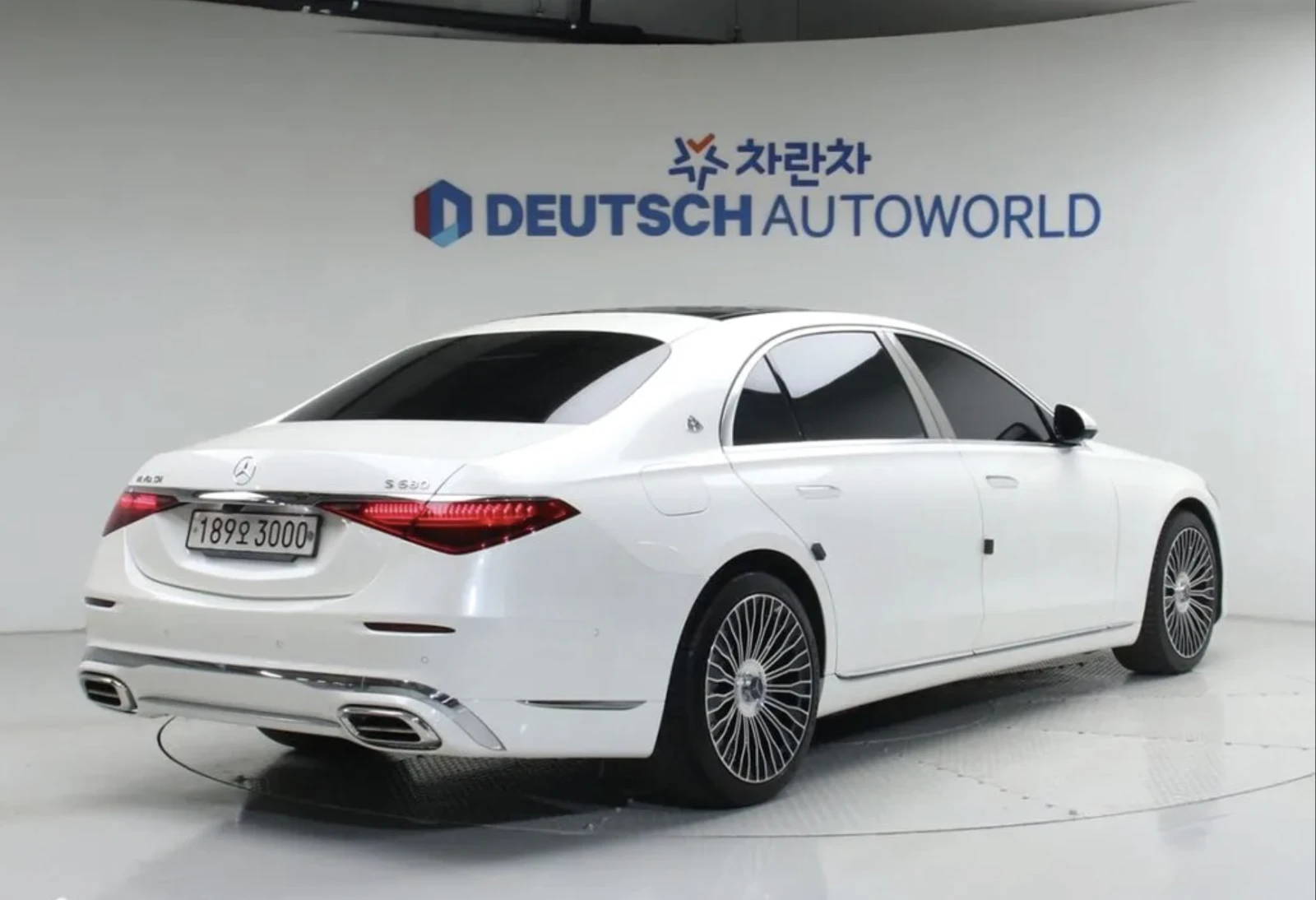 Mercedes-Benz S 450 L / MAYBACH ПАКЕТ / 360 КАМЕРИ / BURMESTER / ТV, снимка 2 - Автомобили и джипове - 55185931
