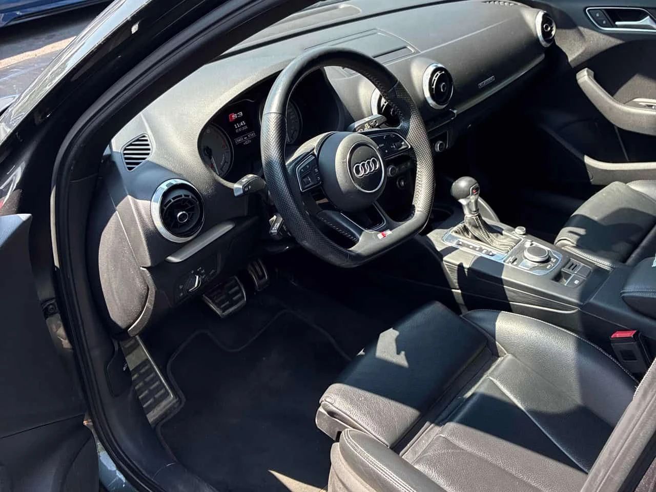 Audi S3 * Progressiv * CARFAX * БЕЗ ПЪРВОНАЧАЛНА ВНОСКА, снимка 5 - Автомобили и джипове - 55343796
