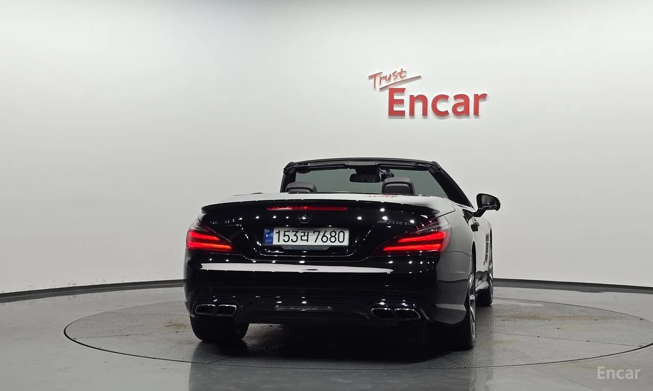 Mercedes-Benz SL 63 AMG BANG* OLUFSEN* ОБДУХВАНЕ* 360КАМЕРА* МАСАЖ* , снимка 6 - Автомобили и джипове - 55729740