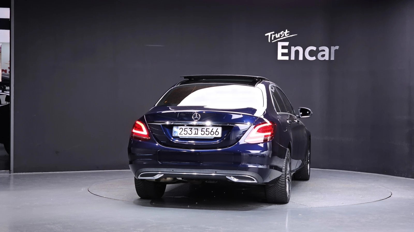 Mercedes-Benz C 200 ACC | Шибедах | Памет, снимка 4 - Автомобили и джипове - 56009602