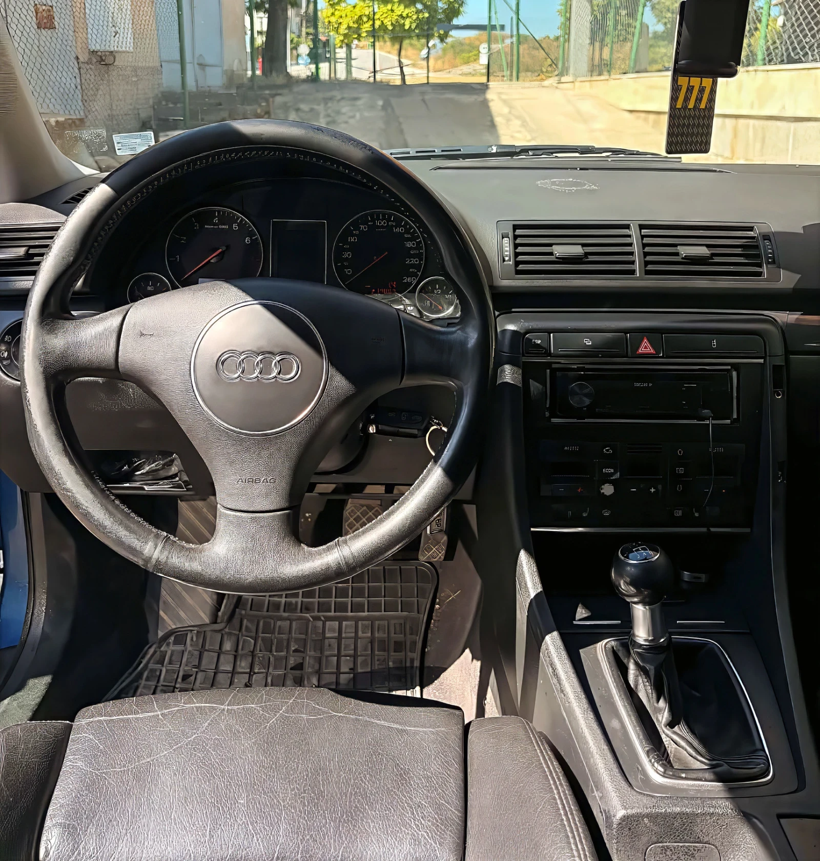 Audi A4 1.8T, снимка 9 - Автомобили и джипове - 56215214