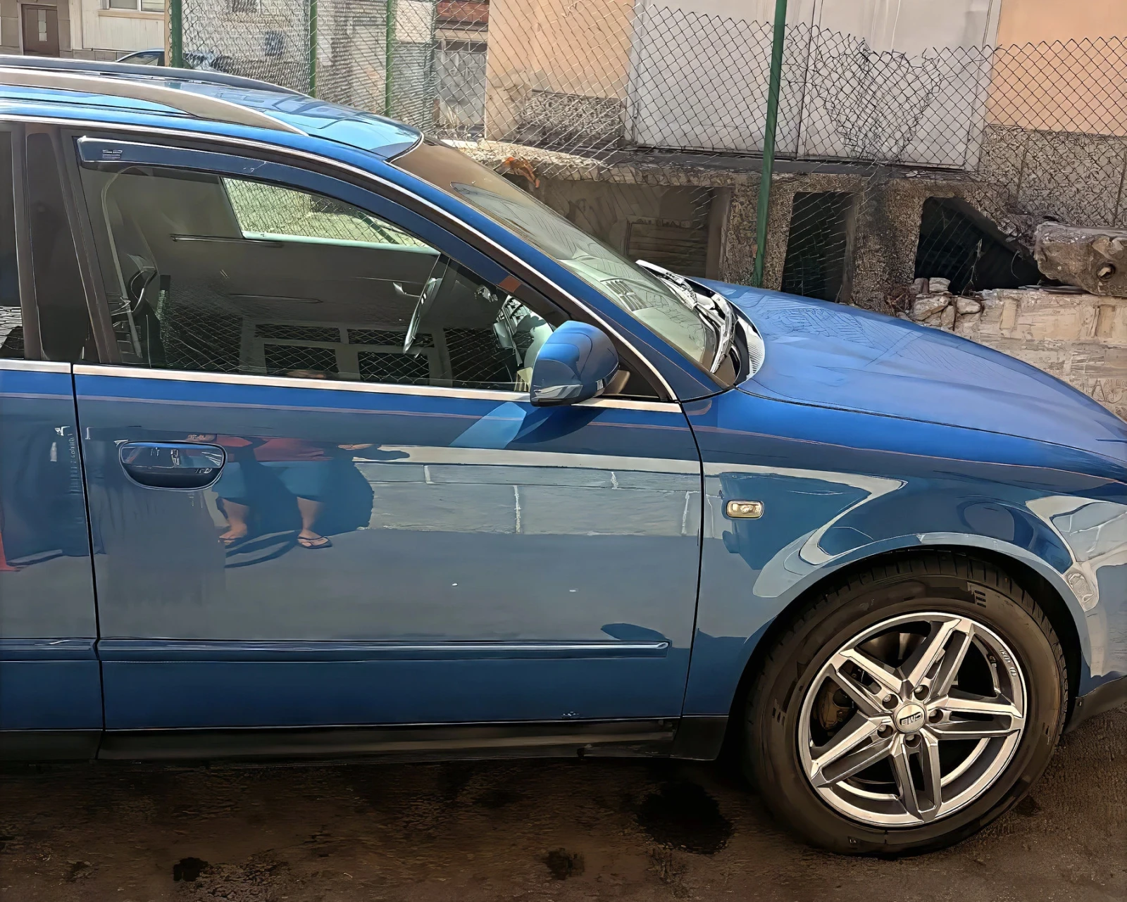 Audi A4 1.8T, снимка 3 - Автомобили и джипове - 56215214
