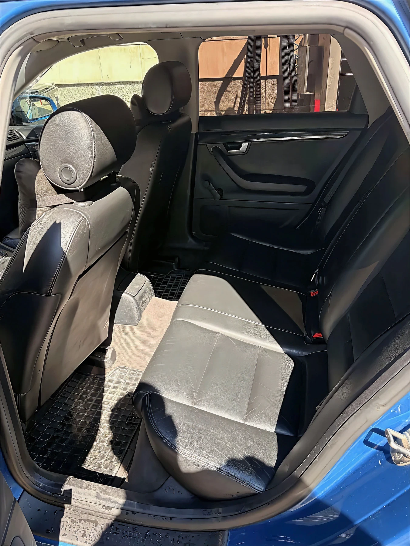 Audi A4 1.8T, снимка 10 - Автомобили и джипове - 56215214