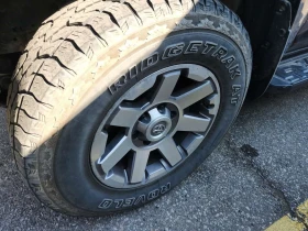 Toyota 4runner SR5/CARFAX/Кожа/ФИНАНСИРАНЕ, снимка 11