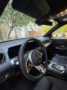 Mercedes-Benz GLB 200, снимка 8