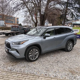     Toyota Highlander Hybrid Platinum