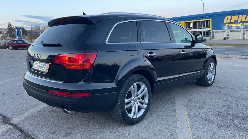 Audi Q7 S-LINE* 7-МЕСТА, снимка 5 - Автомобили и джипове - 49123434